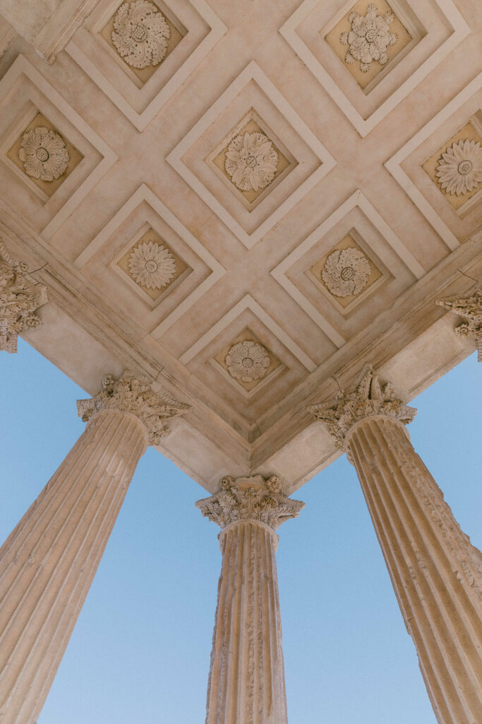 Nîmes